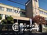 周辺：門真市立第二中学校 徒歩12分。 940m