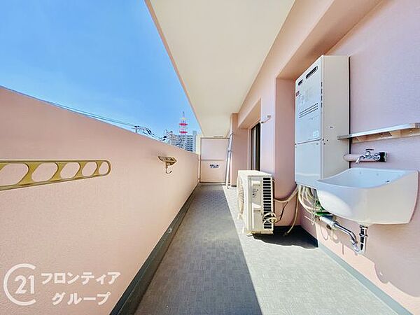 バルコニー