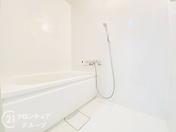 浴室を拡大表示