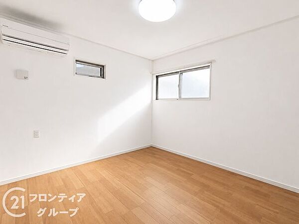 寝室を拡大表示