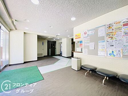 マンションのロビーは、住民の皆様が集うコミュニケーションの場であり、憩いの場です。