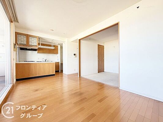 リビング/ダイニング レスタージュ住道　中古マンション 8階/-