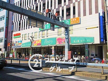 パントリー蒲生店 徒歩8分。 580m