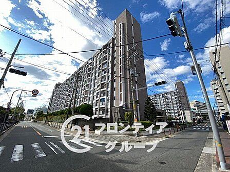 住宅購入の流れや必要な手続きについて、順を追ってご説明しています。はじめての方でも安心してご相談いただける環境を整えています
