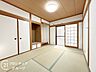 和室：住宅購入の流れや必要な手続きについて、順を追ってご説明しています。はじめての方でも安心してご相談いただける環境を整えています