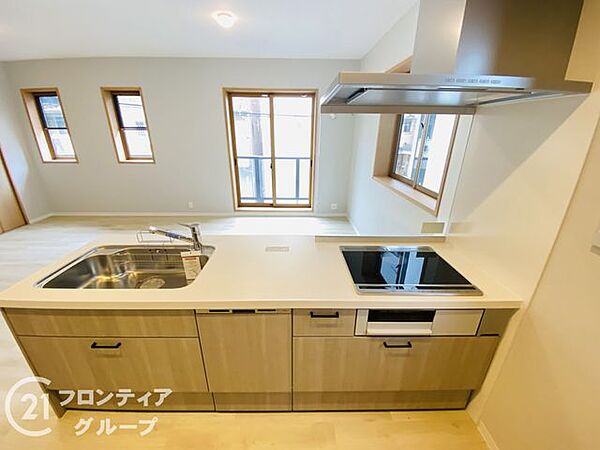 キッチンを拡大表示