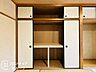 室内：マイホームは一生に一度の大きな買い物だからこそ、納得いくまで情報を集めてほしいと思います。疑問はどんどんスタッフにぶつけてください