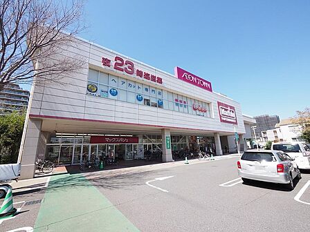 マックスバリュ田無芝久保店まで約828m