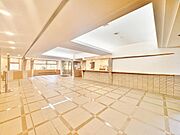 【Entrance hall】エントランスホール