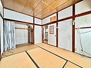 【Japanese style room】和室