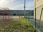 朝霞第七小学校まで約1140m