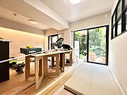 【現在工事中】【Livingroom】リビングルーム