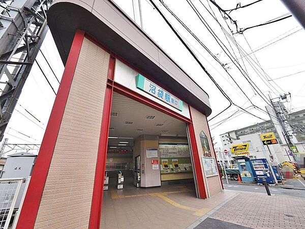 周辺