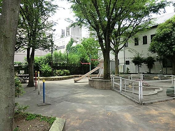 荒井山公園まで...