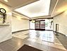 エントランス：【Entrance hall】エントランスホール