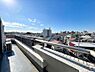 バルコニー：【街に溶け合う美しい景観をCG加工により空を晴天にしています】【Balcony】バルコニー