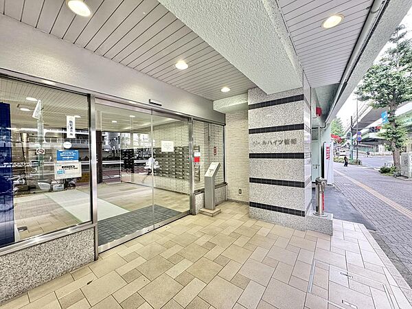 エントランス