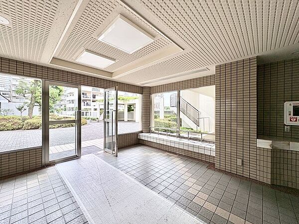 エントランス