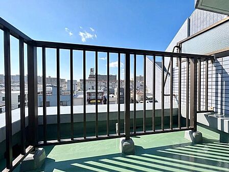 【Balcony】バルコニー
