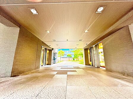 【Entrance】エントランス