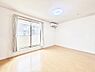 リビング/ダイニング：【画像処理技術で家具を消し、空室イメージを再現しています】【Livingroom】リビング