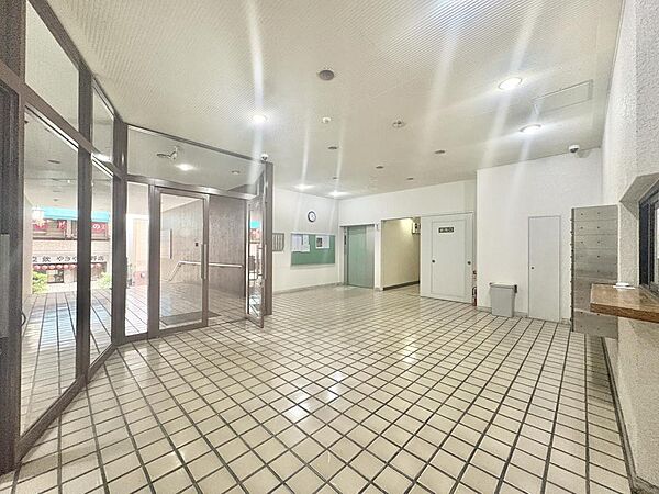 エントランス