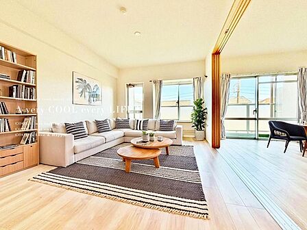 【配置してある家具や小物はCGによるイメージです。】【Livingroom】リビングルーム