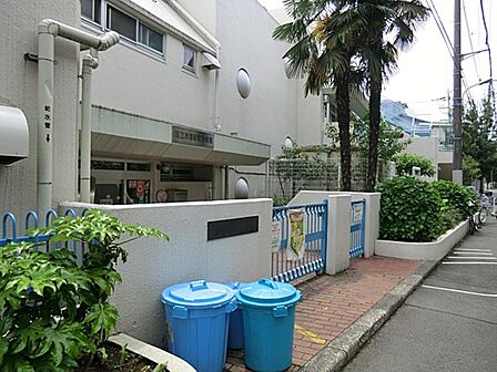 赤塚新町保育園まで約570m