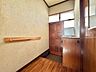 玄関：【Entrance】玄関