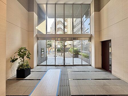 【Entrance】エントランス
