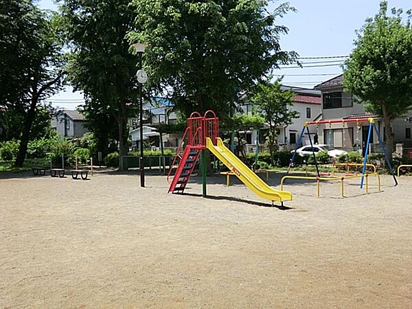 周辺を拡大表示
