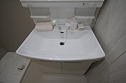 洗髪洗面化粧台