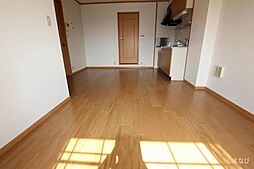 JR山陽本線 備後赤坂駅 徒歩33分の賃貸アパート 2階2LDKのリビング/ダイニング