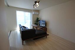 井原鉄道 湯野駅 徒歩17分の賃貸アパート 3階2LDKのリビング/ダイニング