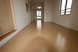 JR山陽本線 大門駅 徒歩3分の賃貸アパート 3階1LDKのリビング/ダイニング