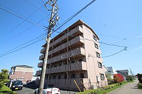 ルースヤハタ 201 ｜ 静岡県菊川市下平川6228（賃貸マンション1K・2階・25.92㎡） その1