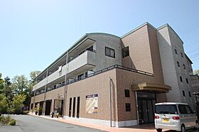 Re・Pose半田山 206 ｜ 静岡県浜松市中央区半田山1丁目22-3（賃貸マンション2LDK・2階・48.80㎡） その1