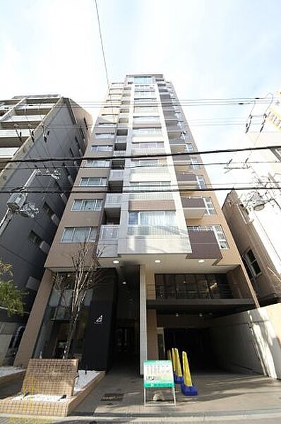 ルクレ北堀江 ｜大阪府大阪市西区北堀江1丁目(賃貸マンション1R・10階・32.84㎡)の写真 その1