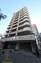 メイプルガーデン梅田  ｜ 大阪府大阪市福島区福島6丁目23-3（賃貸マンション2LDK・2階・60.81㎡） その1