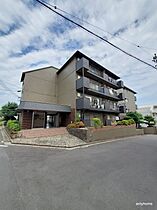 紙谷第2マンション  ｜ 大阪府吹田市江坂町5丁目（賃貸マンション2LDK・4階・56.70㎡） その1