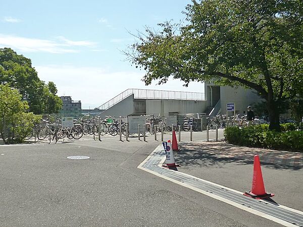 画像18:関西大学体育館側通用口へ徒歩通学可能です！
