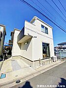 シンプルでスタイリッシュな外観