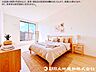 室内：【洋室】通風・採光を考慮した快適な住まいですね。