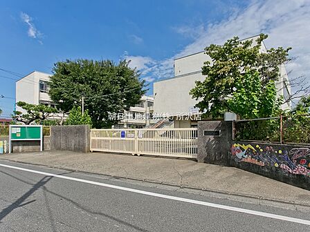 【中学校】東村山市立東村山第二中学校 1260m