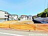 その他：【現地土地】休日は家族でお散歩、緑あふれる街と快適な新築の住まいが暮らしを彩る。
