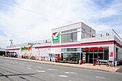 ヨークマート 江戸川台店 890m