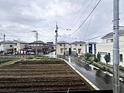 周囲に圧迫感が少なく、開放的な景色を楽しめます♪