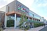 周辺：テラスモール松戸敷地面積4万9000m2（東京ドーム約1.1個分）、地上4階、一部5階建全177店舗が集まるショッピングモール 2900m