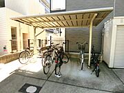 駐輪バイク置き場です☆