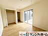 室内：南からの陽光で、各部屋が陽だまりの暖かさ、さらにさわやかな風も満喫